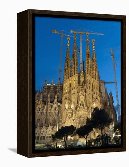 Sagrada Familia at Dusk, UNESCO World Heritage Site, Barcelona, Catalonia, Spain, Europe-Sergio Pitamitz-Framed Premier Image Canvas