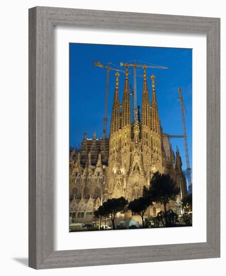 Sagrada Familia at Dusk, UNESCO World Heritage Site, Barcelona, Catalonia, Spain, Europe-Sergio Pitamitz-Framed Photographic Print