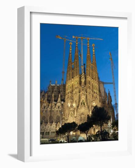 Sagrada Familia at Dusk, UNESCO World Heritage Site, Barcelona, Catalonia, Spain, Europe-Sergio Pitamitz-Framed Photographic Print