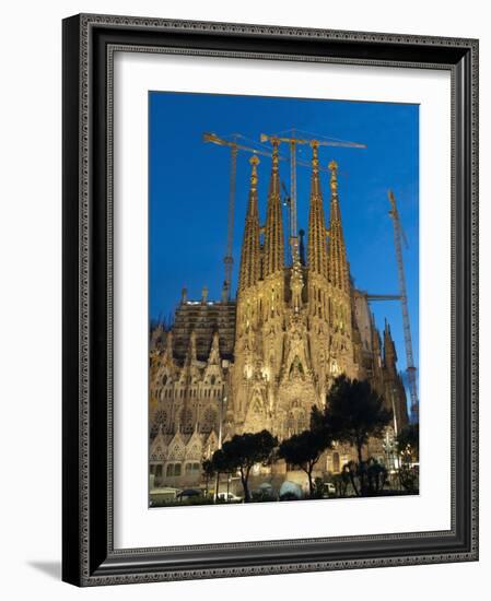 Sagrada Familia at Dusk, UNESCO World Heritage Site, Barcelona, Catalonia, Spain, Europe-Sergio Pitamitz-Framed Photographic Print