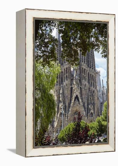 Sagrada Familia, Barcelona, Catalonia, Spain-Mark Mawson-Framed Premier Image Canvas