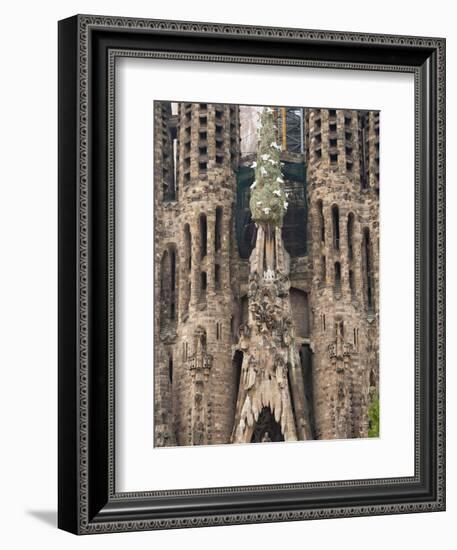 Sagrada Familia Cathedral by Gaudi, UNESCO World Heritage Site, Barcelona, Catalunya, Spain-Nico Tondini-Framed Photographic Print