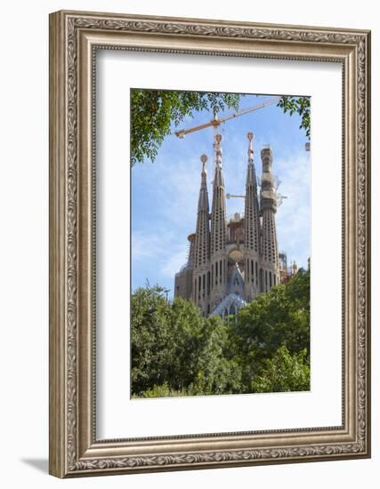 Sagrada Familia, UNESCO World Heritage Site, Barcelona, Catalonia, Spain, Europe-Charlie Harding-Framed Photographic Print