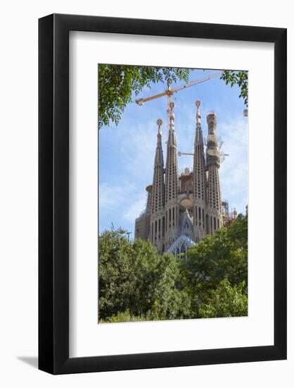 Sagrada Familia, UNESCO World Heritage Site, Barcelona, Catalonia, Spain, Europe-Charlie Harding-Framed Photographic Print