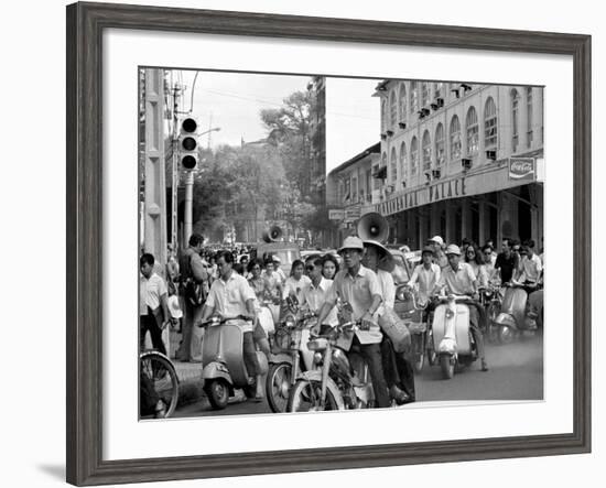 Saigon Curfew 1975-Nick Ut-Framed Photographic Print