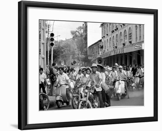 Saigon Curfew 1975-Nick Ut-Framed Photographic Print