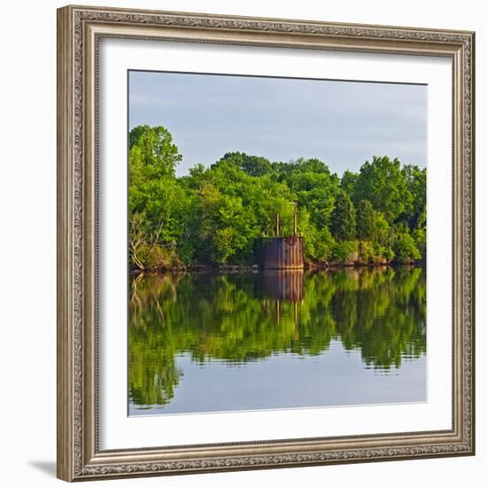 Sailing Along the Tennessee River, Tennessee, USA-Joe Restuccia III-Framed Photographic Print