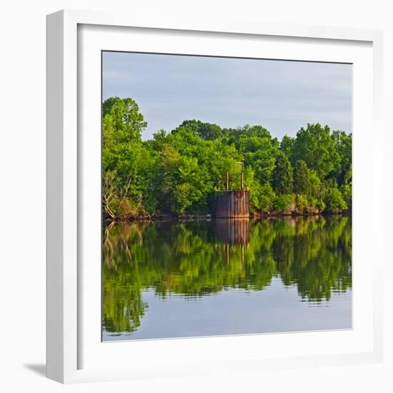 Sailing Along the Tennessee River, Tennessee, USA-Joe Restuccia III-Framed Photographic Print