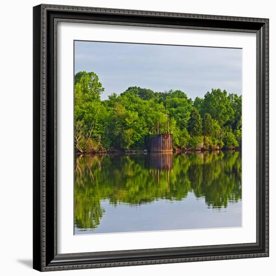 Sailing Along the Tennessee River, Tennessee, USA-Joe Restuccia III-Framed Photographic Print