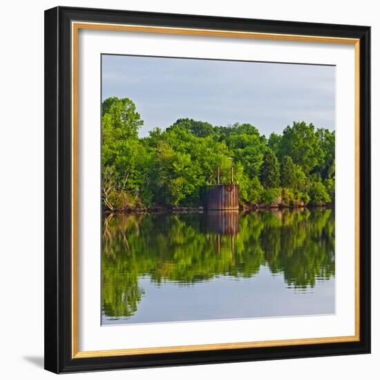 Sailing Along the Tennessee River, Tennessee, USA-Joe Restuccia III-Framed Photographic Print