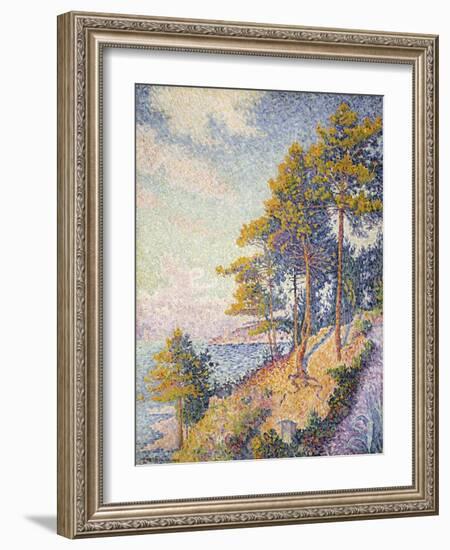 Saint Tropez, der Küstenweg (Saint Tropez, le Sentier Côtier). 1902-Paul Signac-Framed Giclee Print