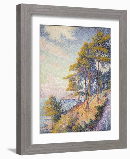 Saint Tropez, der Küstenweg (Saint Tropez, le Sentier Côtier). 1902-Paul Signac-Framed Giclee Print