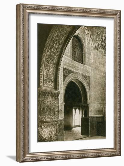 Sala de las dos Hermanas, Alhambra-Science Source-Framed Giclee Print