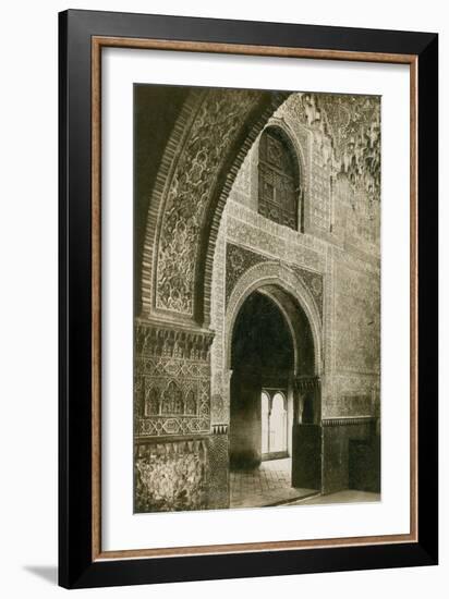 Sala de las dos Hermanas, Alhambra-Science Source-Framed Giclee Print