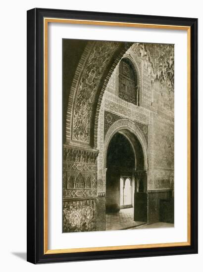 Sala de las dos Hermanas, Alhambra-Science Source-Framed Giclee Print