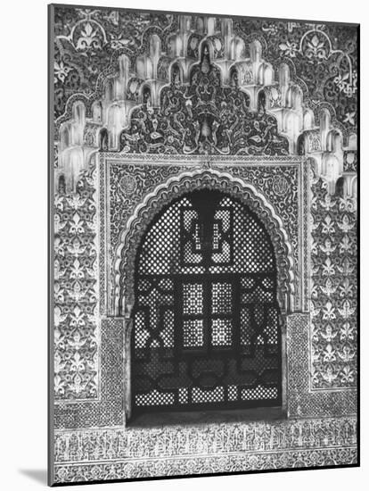Sala De Los Hermanas at the Alhambra, Onetime Citadel and Castel of 13th Century Moorish Kings-David Lees-Mounted Photographic Print