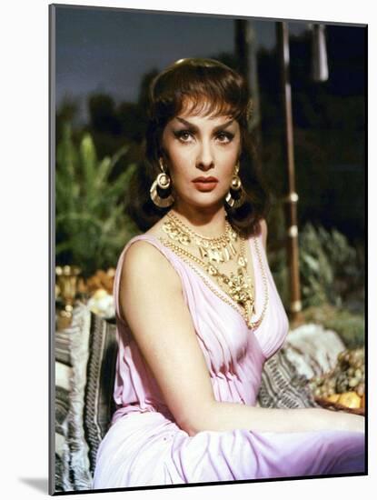 Salomon and la Reine by Saba SOLOMON AND SHEBA by King Vidor with Gina Lollobrigida, 1959 (photo)-null-Mounted Photo