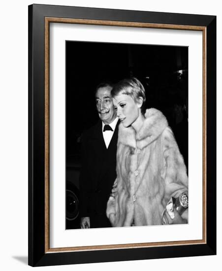 Salvador Dali and Mia Farrow at the Premiere of the Film "The Night of the Generals", Paris-null-Framed Photo