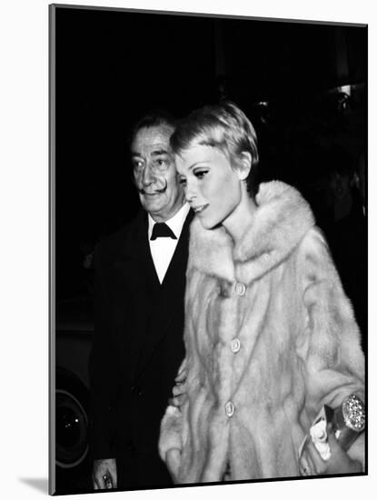 Salvador Dali and Mia Farrow at the Premiere of the Film "The Night of the Generals", Paris-null-Mounted Photo