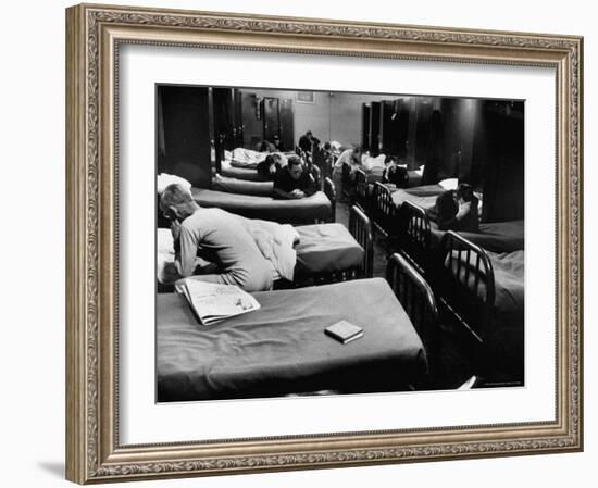 Salvation Army-Wallace Kirkland-Framed Photographic Print