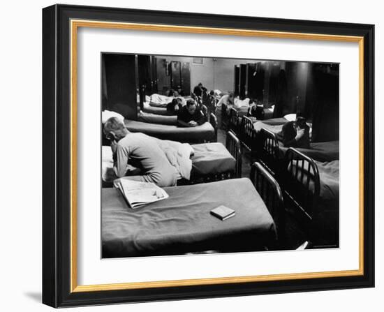 Salvation Army-Wallace Kirkland-Framed Photographic Print