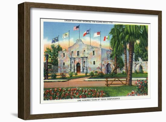 San Antonio, Tx - Exterior View of the Alamo, French, Spanish, Us, Republic, Mexican Flags, c.1944-Lantern Press-Framed Art Print