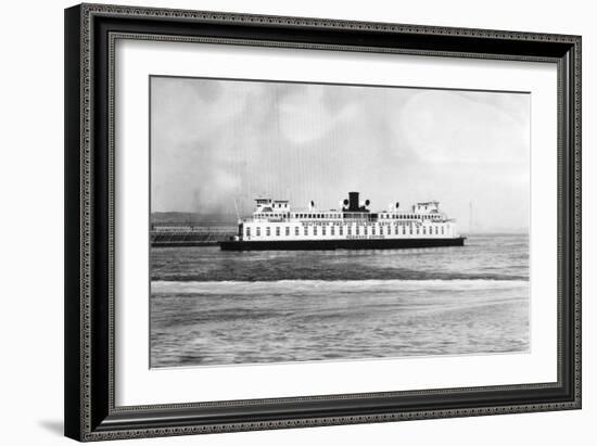 San Francisco, CA Bay with Redwood Empire Ferry Photograph - San Francisco, CA-Lantern Press-Framed Art Print