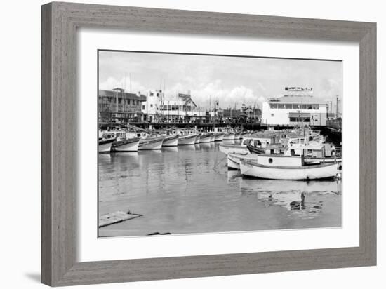San Francisco, CA Fisherman's Wharf Waterfront Photograph - San Francisco, CA-Lantern Press-Framed Art Print