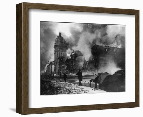 San Francisco Earthquake-null-Framed Photographic Print