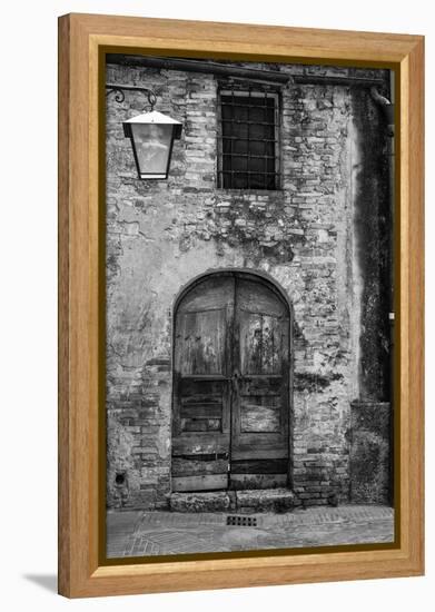 San Giminiano Door-Moises Levy-Framed Premier Image Canvas