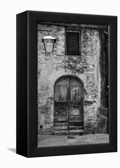 San Giminiano Door-Moises Levy-Framed Premier Image Canvas