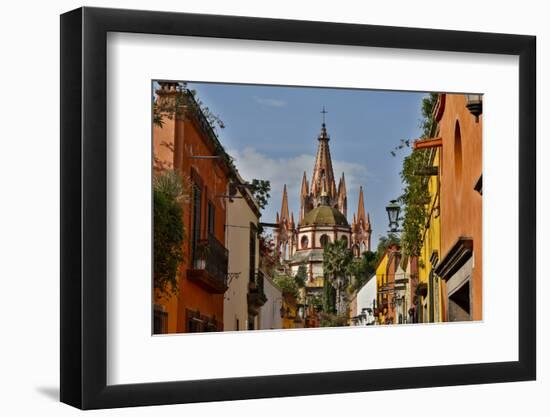 San Miguel De Allende, Mexico. Ornate Parroquia de San Miguel Archangel.-Darrell Gulin-Framed Photographic Print