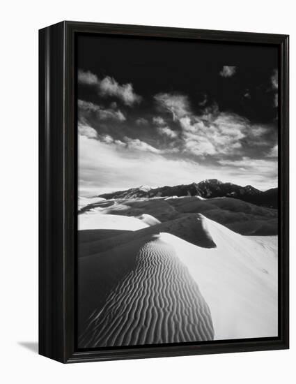 Sand Dune-null-Framed Premier Image Canvas