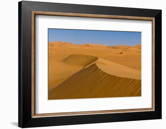 Sand dunes in the Erg Awbari. Fezzan, Libya-Sergio Pitamitz-Framed Photographic Print