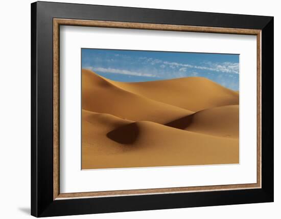 Sand dunes in the Erg Awbari. Sahara desert, Fezzan, Libya-Sergio Pitamitz-Framed Photographic Print