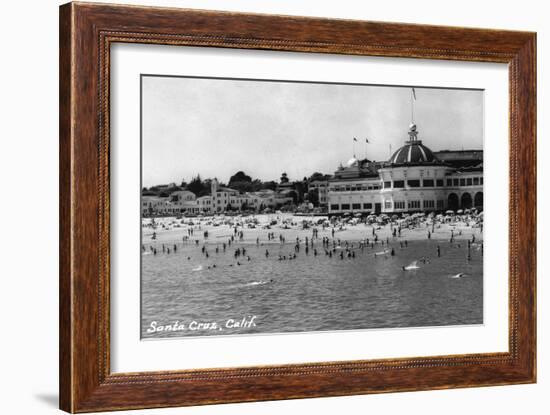 Santa Cruz, California - Crowds on the Beach Photograph-Lantern Press-Framed Art Print