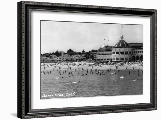 Santa Cruz, California - Crowds on the Beach Photograph-Lantern Press-Framed Art Print