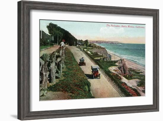 Santa Monica, California - View of the Palisades-Lantern Press-Framed Art Print