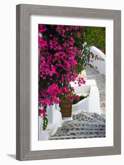 Santorini-mikdam-Framed Photographic Print