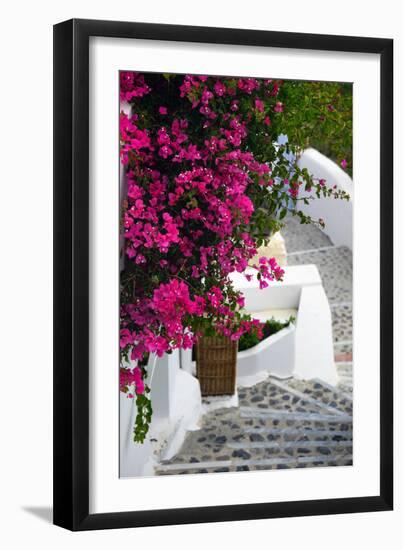 Santorini-mikdam-Framed Photographic Print