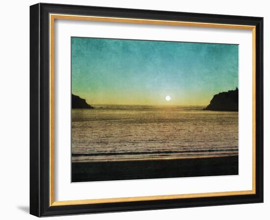 Sao Martinho Sunset-Pete Kelly-Framed Giclee Print