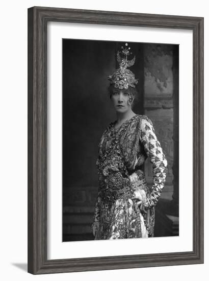 Sarah Bernhardt (1844-192), French Stage Actress, 1890-W&d Downey-Framed Photographic Print