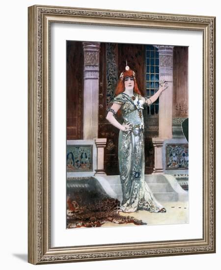 Sarah Bernhardt as Isolde, C1902-Felix Nadar-Framed Giclee Print