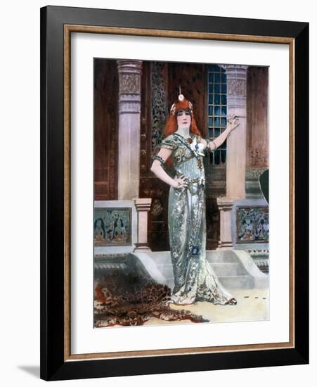 Sarah Bernhardt as Isolde, C1902-Felix Nadar-Framed Giclee Print