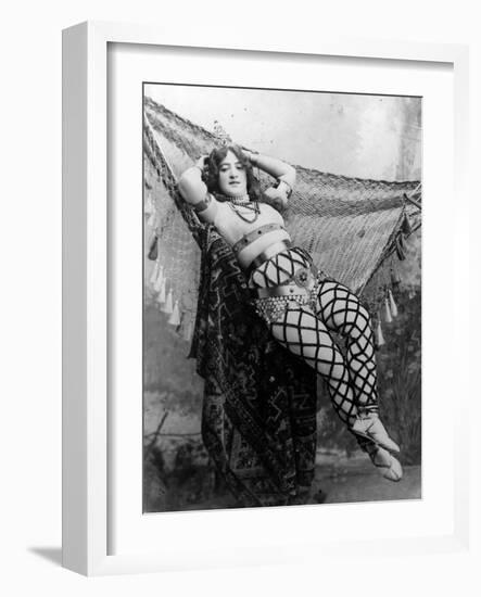 Sarah Brown Posing as Cleopatra for the Bal Des Quat'Z'Arts, 1893-null-Framed Photographic Print