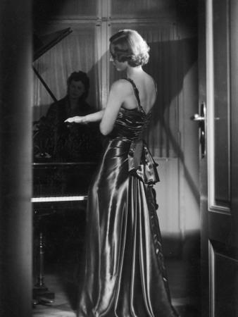 30's evening gowns clearance