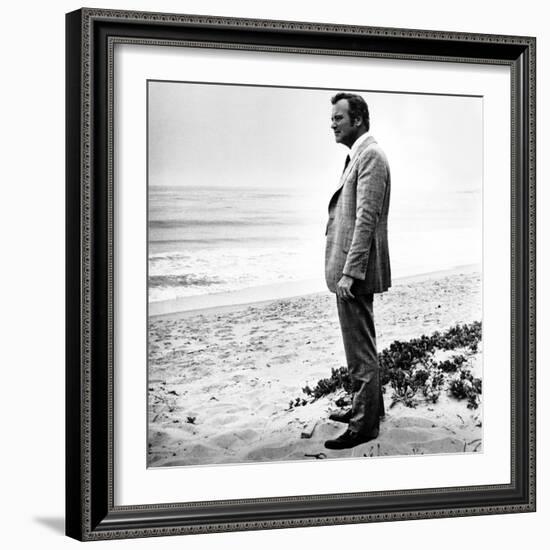 Save the Tiger, Jack Lemmon, 1973, Alone on the Shore-null-Framed Photo