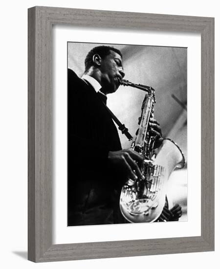 Saxophoniste Ornette Coleman C. 1959-null-Framed Photo