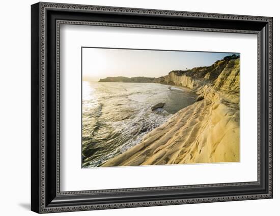 Scala Dei Turchi at Sunset, Realmonte, Agrigento, Sicily, Italy, Mediterranean, Europe-Matthew Williams-Ellis-Framed Photographic Print