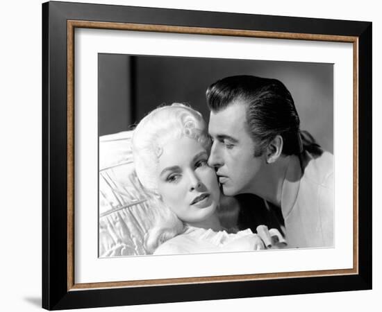 SCARAMOUCHE, 1952 directed by GEORGE SIDNEY Janet Leigh and Stewart Granger (b/w photo)-null-Framed Photo